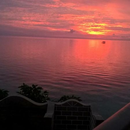 Sunset Vista Sea Front Guest House Union  Buitenkant foto