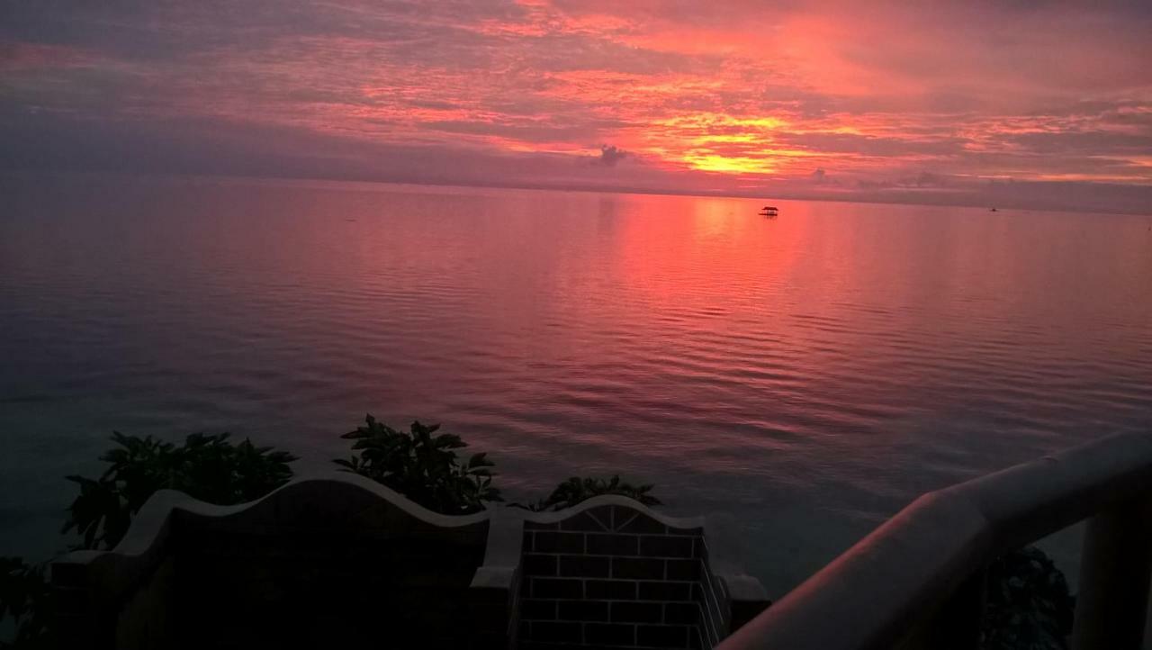 Sunset Vista Sea Front Guest House Union  Buitenkant foto